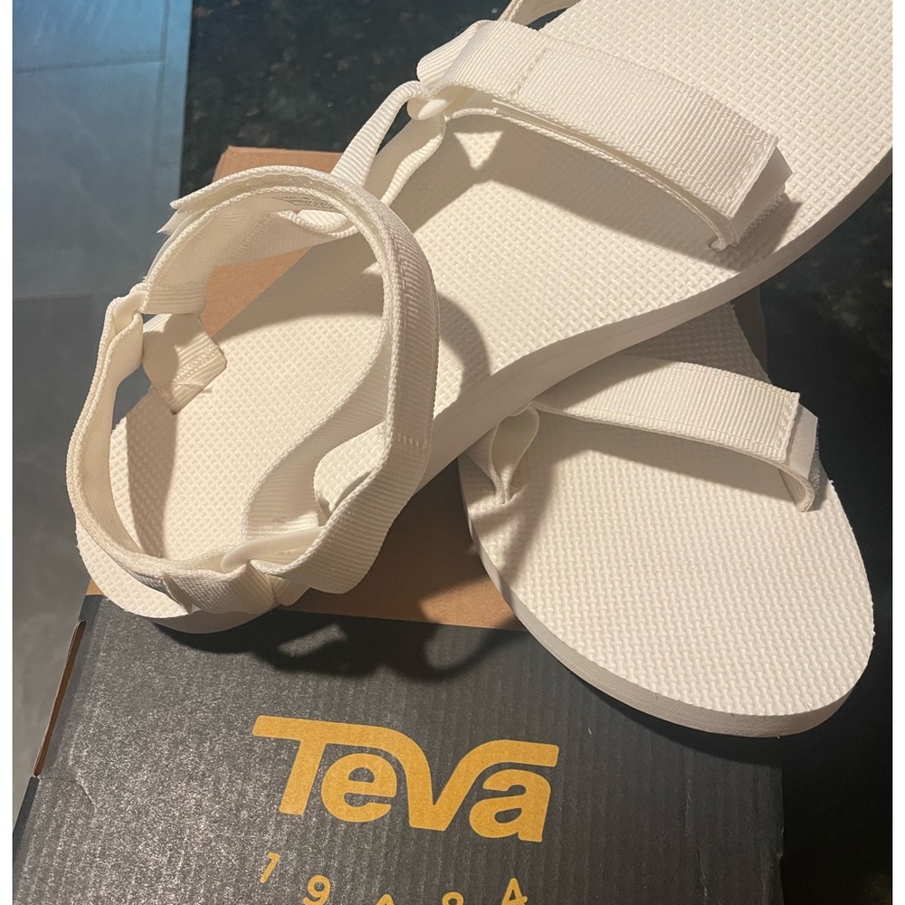 TEVA Women's Original Universal Comfortable Quick-Drying Casual Sport Sandal, 11